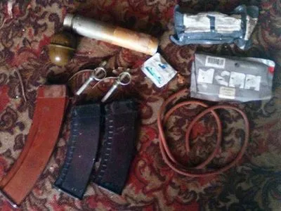 У жителя прифронтового Торецка правоохранители изъяли гранату и патроны