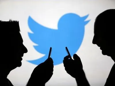 СМИ: в Twitter может появиться возможность отмечать недостоверную информацию