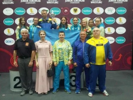 Представители Украины завоевали восемь медалей на юниорском ЧЕ по борьбе