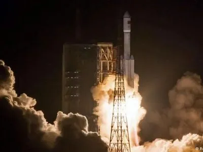 Запуск китайской ракеты-носителя "Великий поход-5" не удался