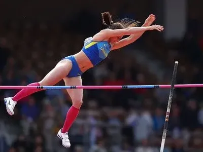 Прыгунья с шестом М.Килипко попала на подиум соревнований в Венгрии