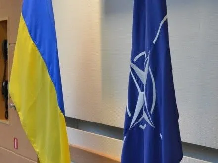 В Раде началось торжественное заседание по случаю 20-летия сотрудничества Украина-НАТО