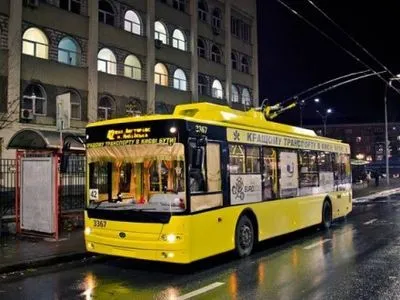 Ночной киевский троллейбус временно изменит маршрут