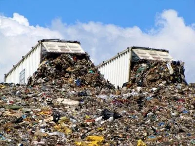 Близько 70% перенакопичених сміттєвих майданчиків очистили у Львові