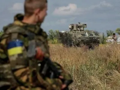 Минулої доби двоє українських військових зазнали поранень