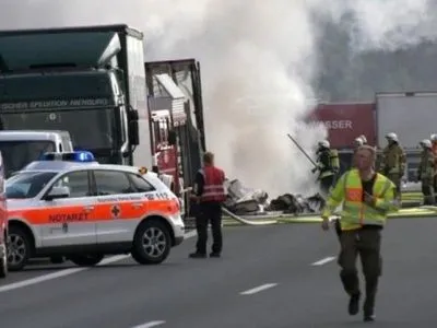 Около 17 пассажиров считаются пропавшими без вести после ДТП в Баварии