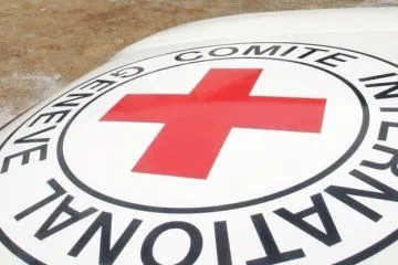 Червоний хрест передав українським полоненим в Макіївську колонію посилки від родичів