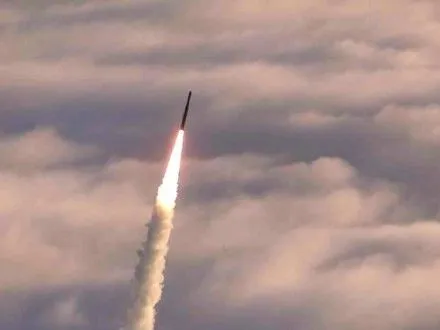 У Японії запуск ракети КНДР назвали порушенням резолюцій ООН