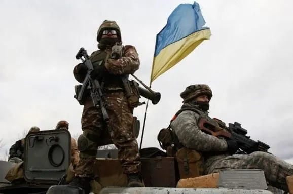 Боевики 15 раз нарушили перемирие, один украинский военный получил ранения