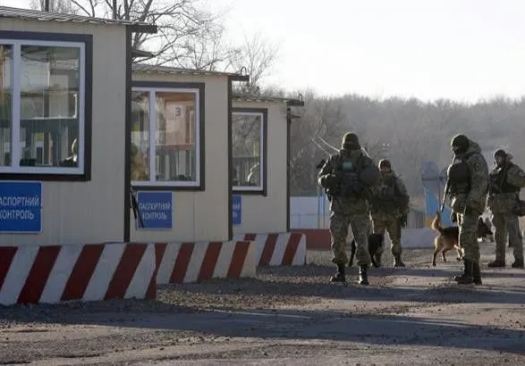 Україна у Мінську закликала бойовиків припинити блокування відкриття КПВВ "Золоте"