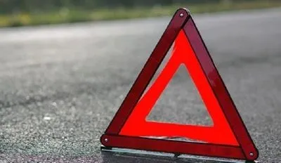 Водій авто збив на смерть пішохода на Львівщині та втік