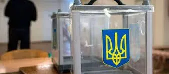 Напавших на избирательный участок в Днепропетровской области задержала полиция