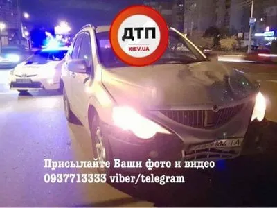 Смертельна ДТП сталась на вулиці Ревуцького у Києві