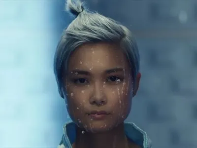 Штучний інтелект створив кліп для китайської поп-зірки