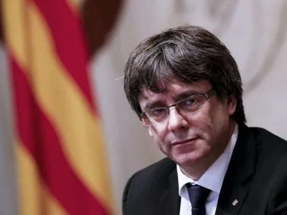 Пучдемон может принять участие в выборах, если не окажется за решеткой - МИД Испании