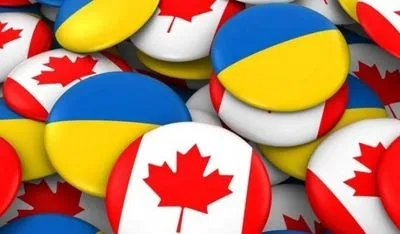 Гройсман: Украина инициирует начало диалога с Канадой по безвизу