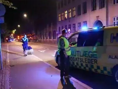 Неизвестный устроил стрельбу в столице Дании, есть жертвы