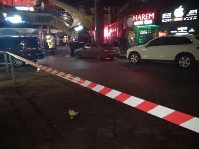 В полиции рассказали подробности инцидента с пиротехникой в ​​центре Киева