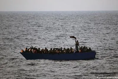 В Средиземном море спасли 700 беженцев