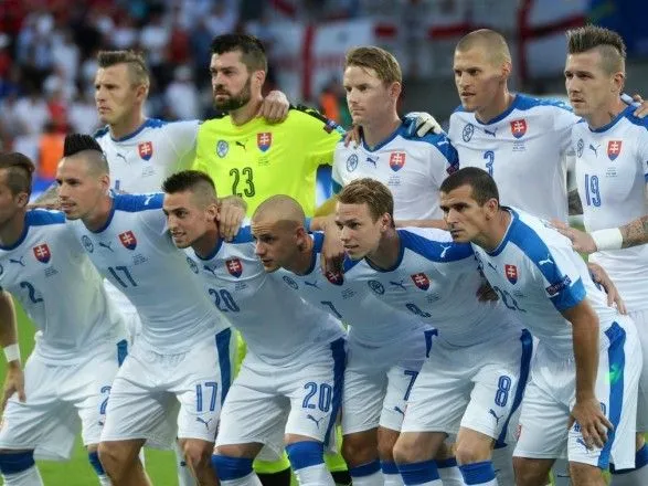 dvadtsyat-chotiri-futbolisti-potrapili-do-zayavki-slovachchini-na-match-z-ukrayinoyu