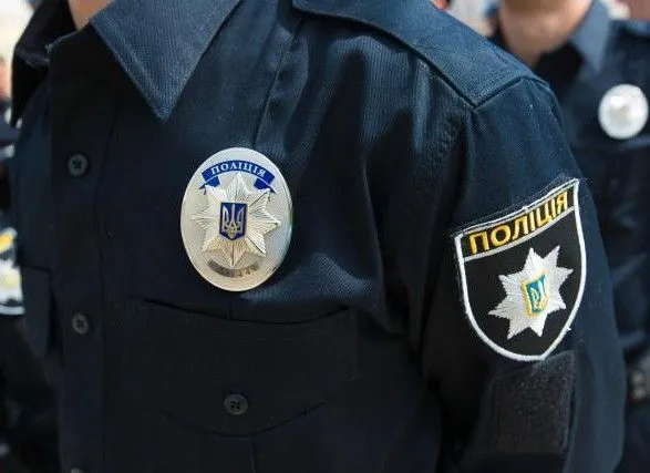 politsiya-u-zaporizhzhi-zatrimala-dvokh-mitinguvalnikiv-za-komunistichnu-simvoliku