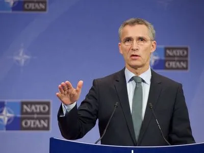 НАТО підтримує євроатлантичні прагнення України - Столтенберг