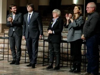 Суд Іспанії залишив під вартою колишніх членів уряду Каталонії