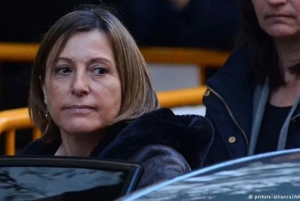 Каталонская спикерка вышла на свободу под залог в 150 тыс. евро