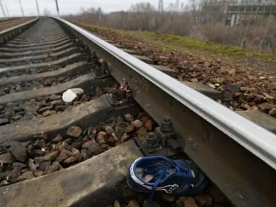 Під колесами потяга на Вінничині загинула жінка