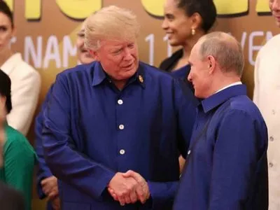Путін і Трамп під час зустрічі у В'єтнамі згадували Україну