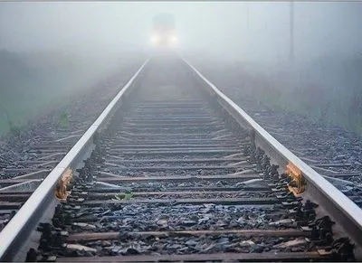 Поезд сбил женщину в Кропивницком