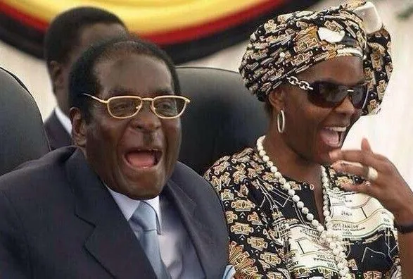 Супруга Президента Зимбабве покинула страну - СМИ
