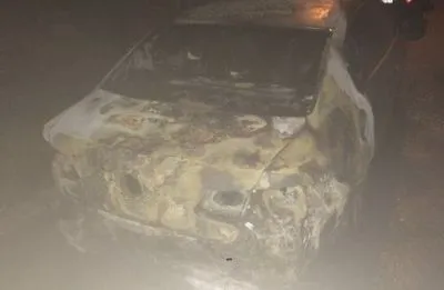 В Харькове загорелись одновременно четыре автомобиля