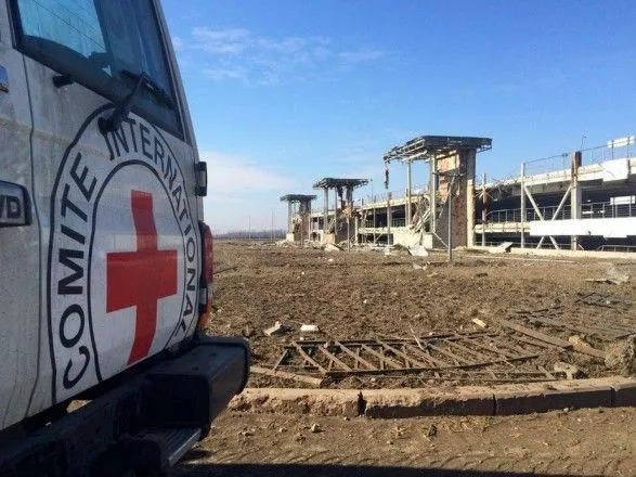 "Красный крест" направил почти 300 тонн гумпомощи на Донбасс