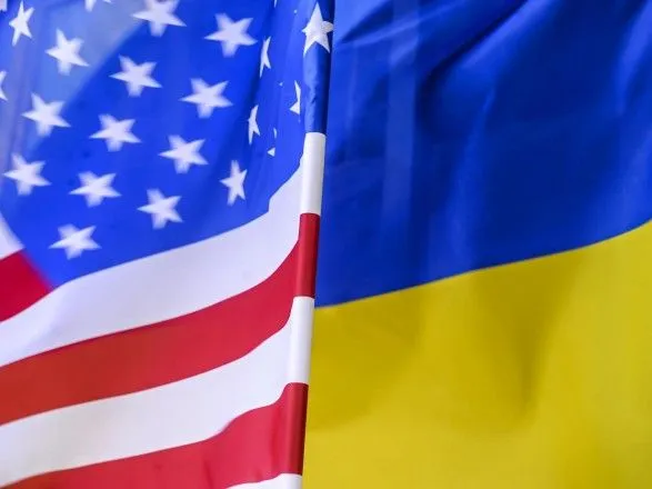 Сенатор США призвал Трампа предоставить летальное оружие для Украины