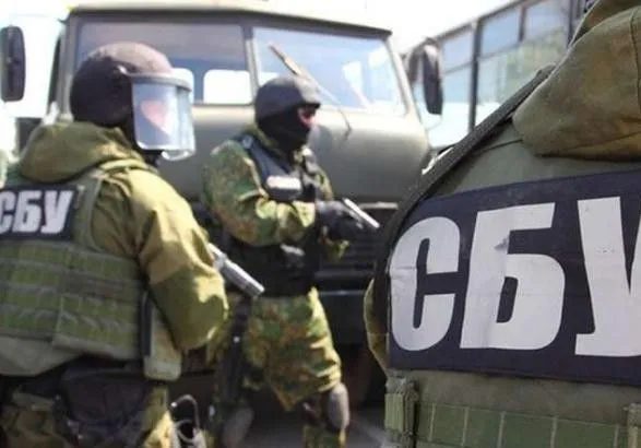 У Києві СБУ викрила угруповання, яке з рахунків банків викрало понад 10 млн грн