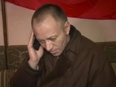 Украинские заложники, которые удерживаются в "ЛНР", пообщались по телефону с родными