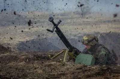 Штаб АТО сьогодні зафіксував зменшення обстрілів з боку бойовиків на Донбасі