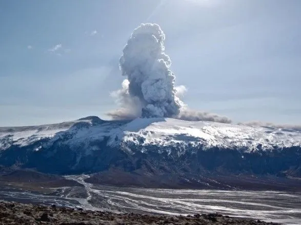 Активність найбільшого діючого вулкану Ісландії зросла до "жовтого" рівня