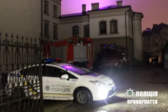 Полиция начала расследование по факту обвала в Ивано-Франковске