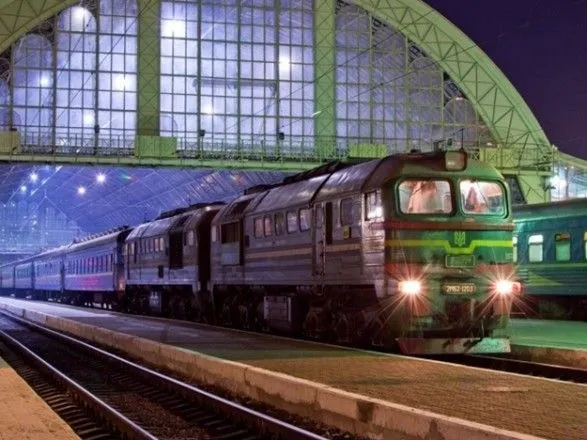 Украинские поезда хотят сделать быстрее
