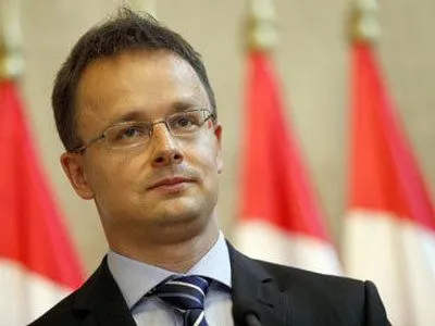 Венгрия не может поддержать евроатлантические усилия Украины без отмены закона об образовании - Сийярто