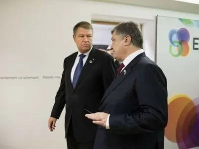 Порошенко встретился с президентом Румынии