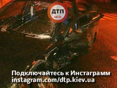 ДТП с пострадавшими на пересечении проспекта Правды и улицы Газопроводной, в Киеве