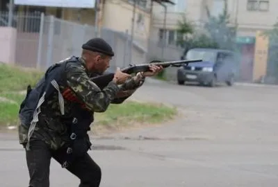 Боевики на Донбассе устроили перестрелку между собой