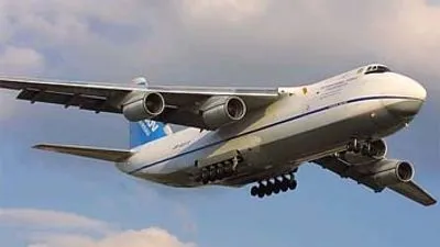 Российский самолет Ан-124 "Руслан" прибыл в Аргентину для поисков пропавшей субмарины