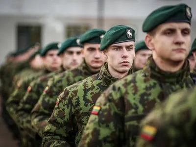 Литва планирует предоставит Украине вооружения на 2 млн евро