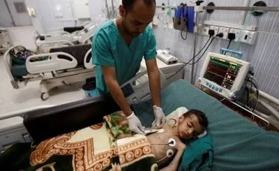 Коаліція допустила літак з вакцинами для 600 тис. дітей в аеропорт столиці Ємену