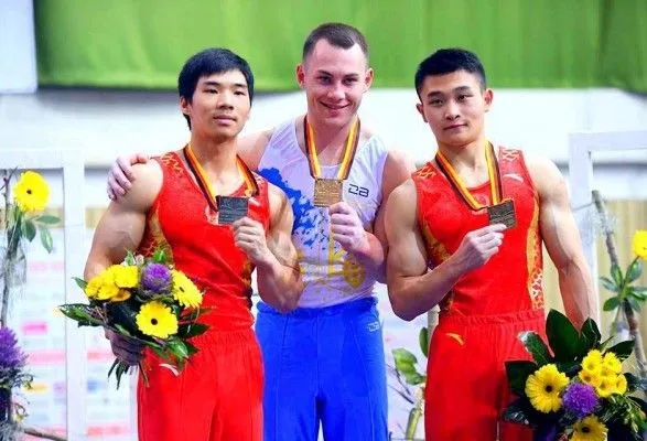 Украинский гимнаст Радивилов выиграл "золото" на Кубке мира