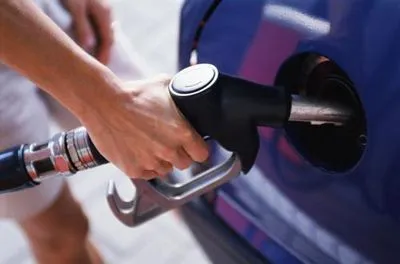 Некоторые АЗС повысили стоимость бензина и ДТ - мониторинг